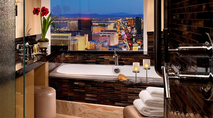 best las vegas hotels with jacuzzi in-room